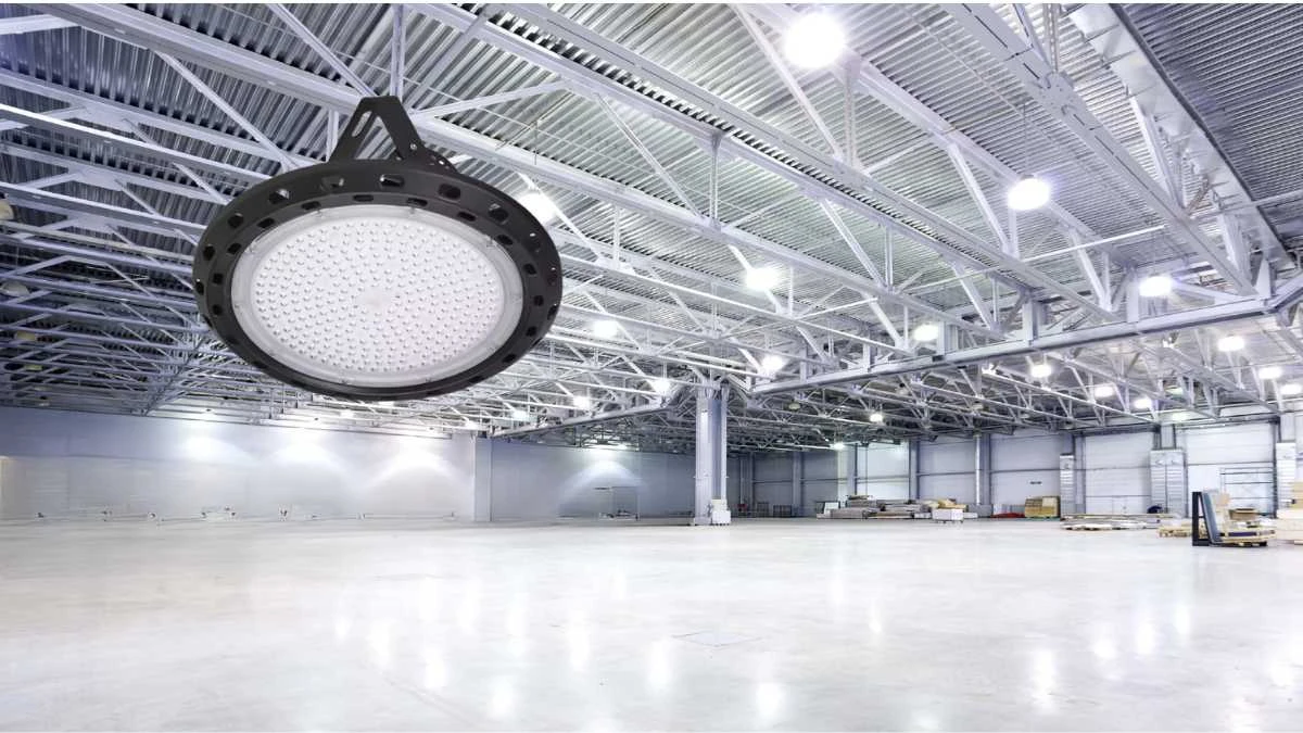đen highbay 200w ufo Tidco